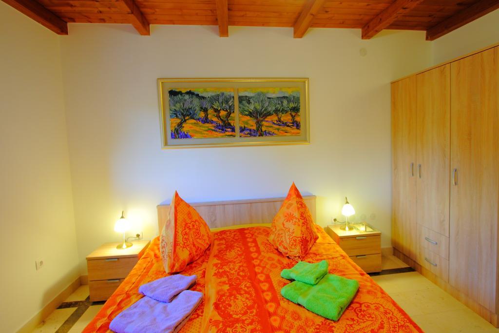 Holiday Home Olea - Sun, Sea, Sport & Comfort Splitska Exterior foto
